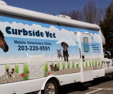 Curbside Veterinary Clinic, LLC
