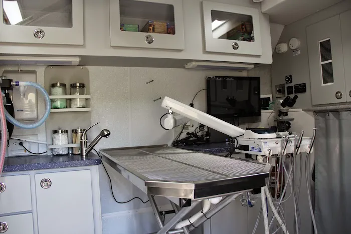 Curbside Veterinary Clinic, LLC 12