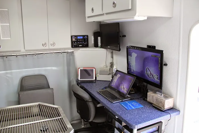 Curbside Veterinary Clinic, LLC 12