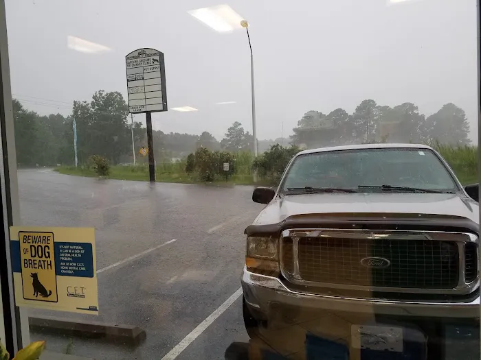 Carolina Crossing Veterinary Clinic 7