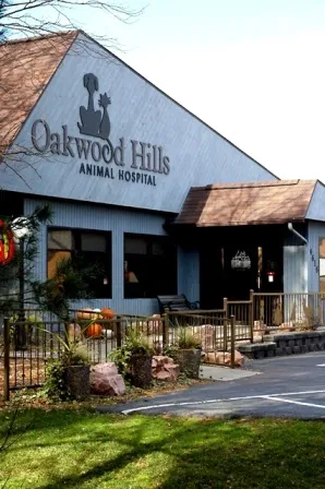 Oakwood Hills Animal Hospital 12