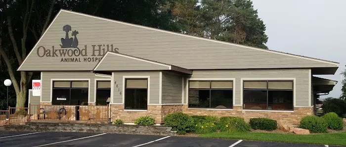 Oakwood Hills Animal Hospital 12