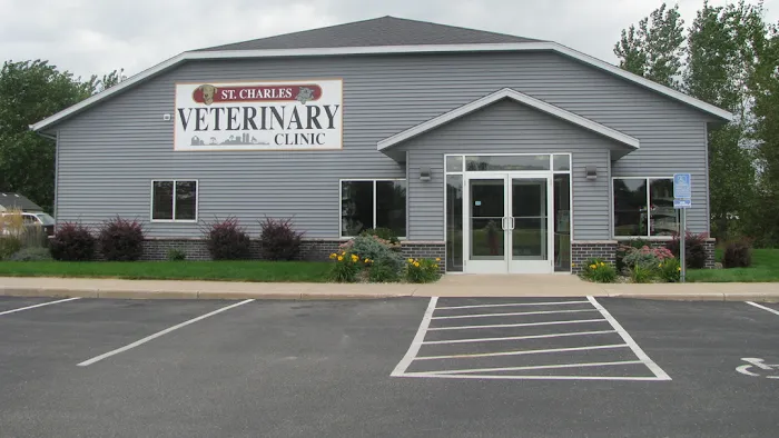 St. Charles Veterinary Clinic 7