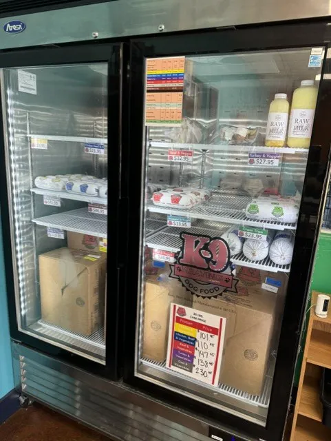 DFW Raw Dog Food @ Paws Up Daycare and Boarding 3