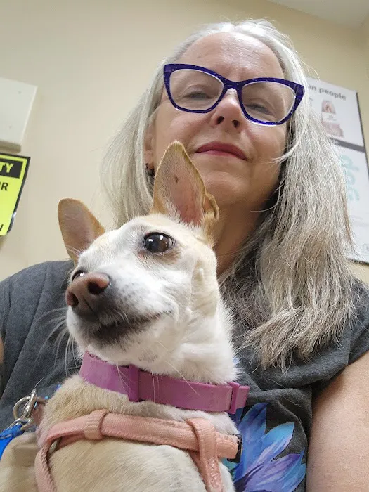 Maple Run Veterinary Clinic LLC 2