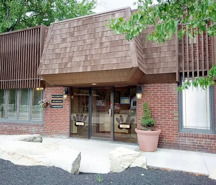 Avon Animal Hospital 12