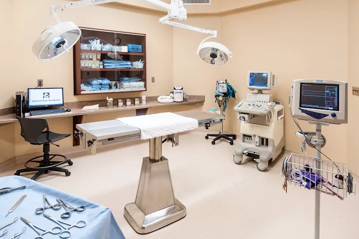 Animal Clinic Northview 12