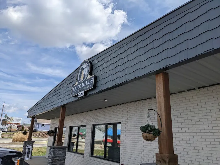 Lake Hills Veterinary Clinic 4