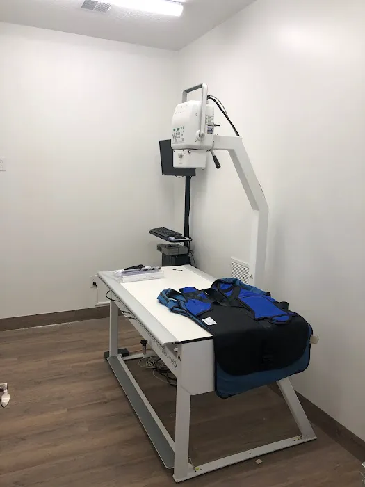 Country Oaks Veterinary Clinic, PLLC 2