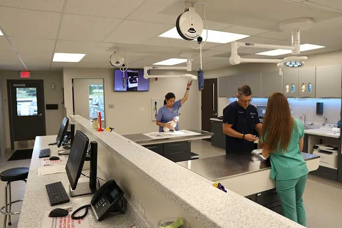 Mercy Veterinary Hospital 12
