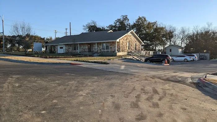 Emergency Animal Hospital of Crystal Falls 4