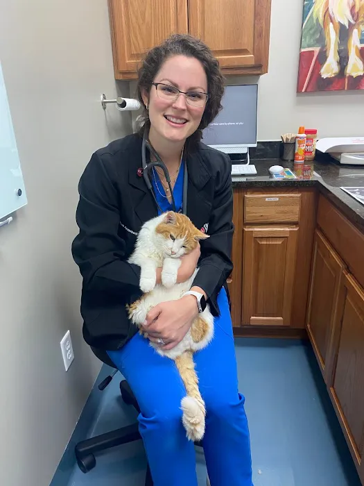 Firehouse Animal Health Center 183 10