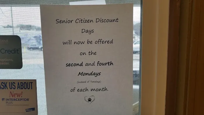Gretna Animal Clinic PC 12