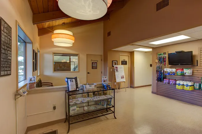 Newberg Veterinary Hospital 3