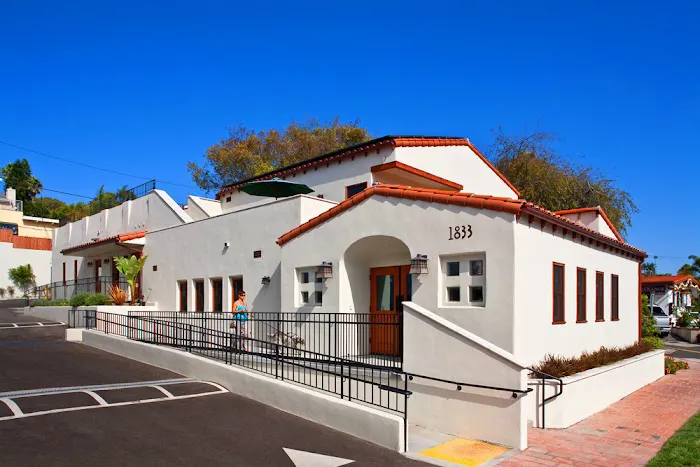 San Clemente Veterinary Hospital 8