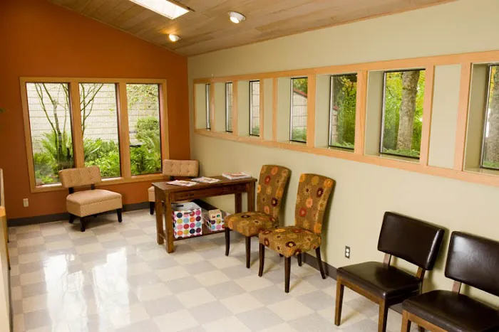 Kitsap Veterinary Hospital 12