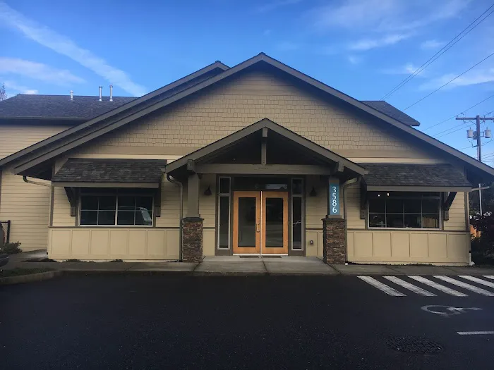 Port Orchard Animal Clinic, Dr. Liz Oien DVM 12