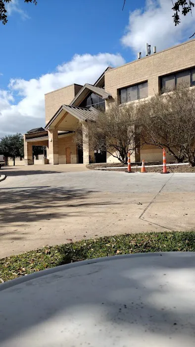 Veterinary Large Animal Hospital (VLAH) 12