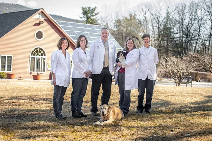 Sand Road Animal Hospital 8