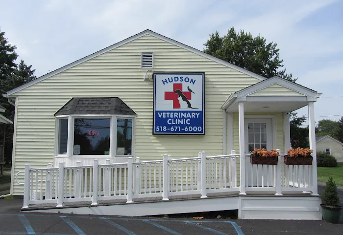 Hudson Veterinary Clinic 12