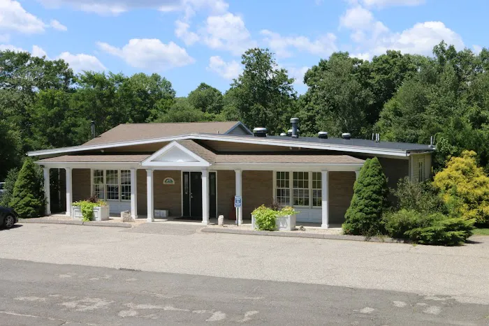 Litchfield Veterinary Hospital 8