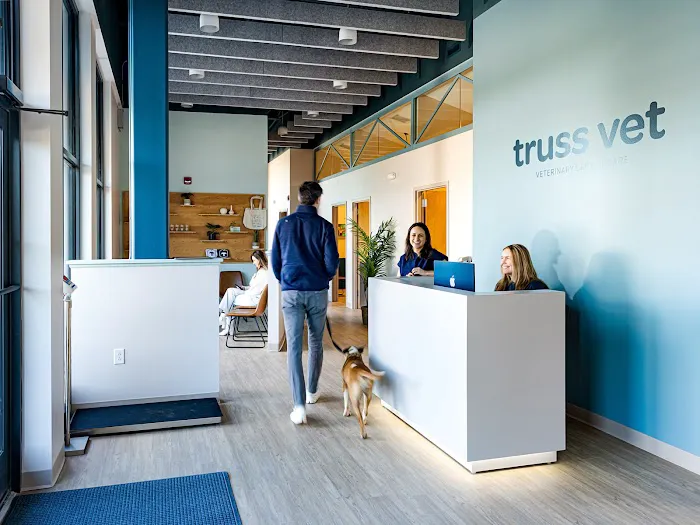 Truss Vet - Veterinary Urgent Care 10