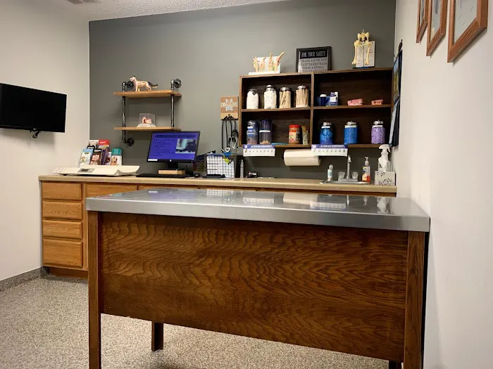 Athens Veterinary Service 8