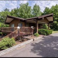 East Valley Veterinary Clinic ico