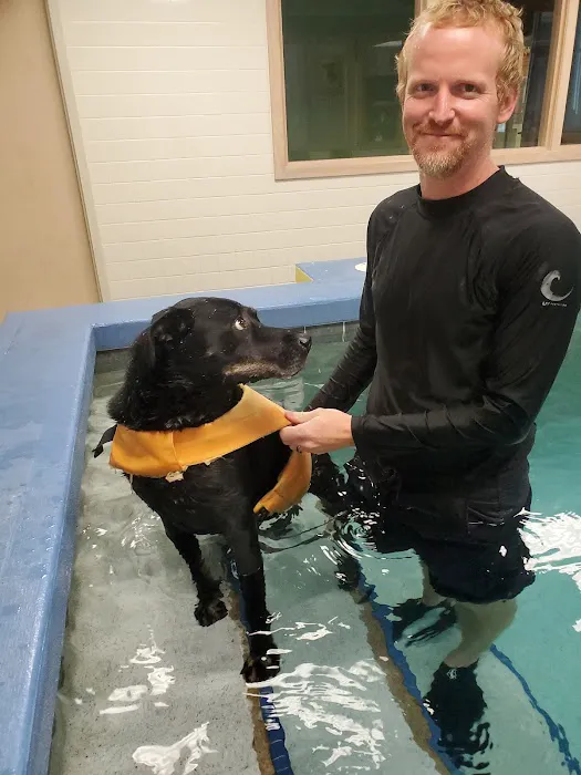 Forever Friends Pet Care Center & Hospital 4