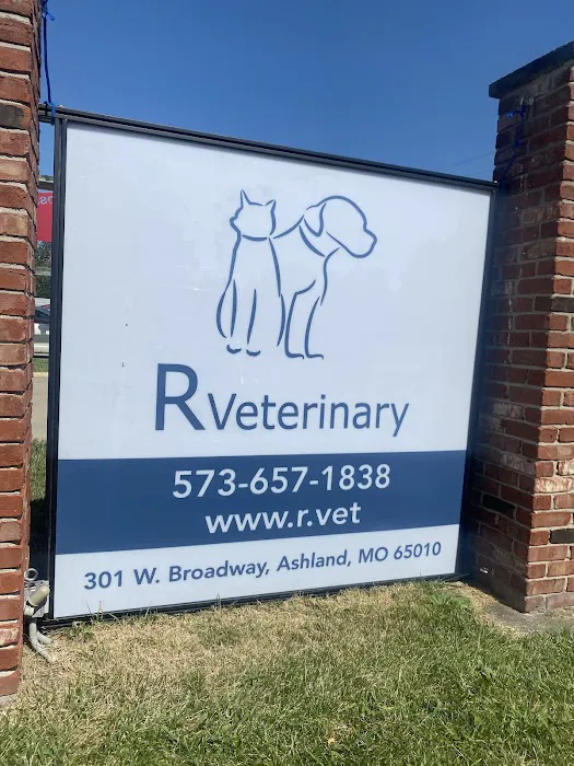 R Veterinary at Ashland 1