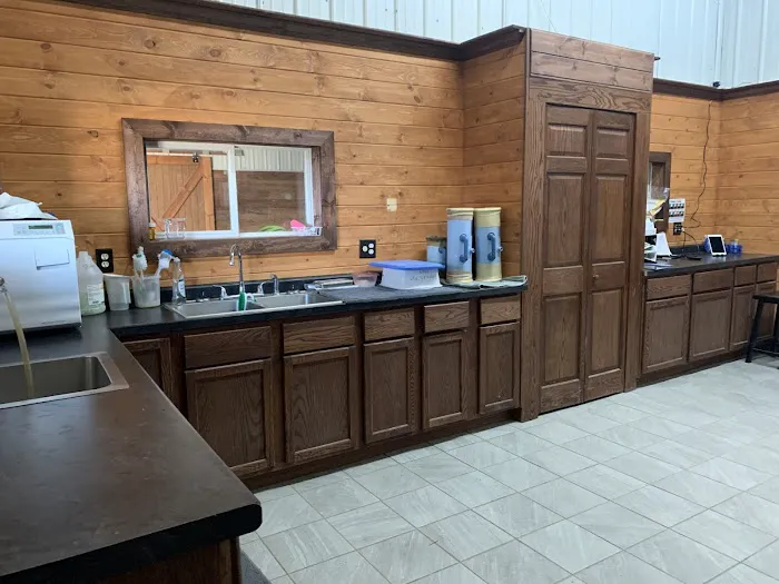 Abraham's Equine Reproduction Center 2