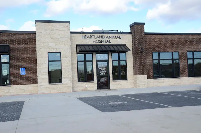 Heartland Animal Hospital Marion 6