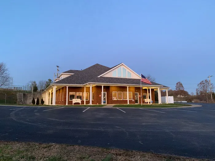 Adair County Animal Hospital 12