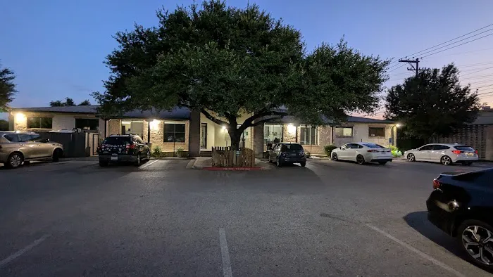 Central Texas Veterinary Speciality and Emergency Hospital 1