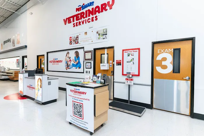 PetSmart Veterinary Services - Georgetown 12