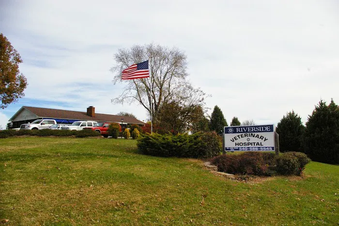 Riverside Veterinary Hospital 12