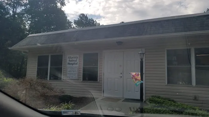 Altavista Animal Hospital 12