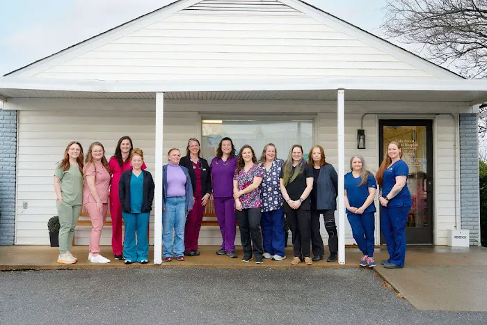 Lake Forest Animal Hospital 12