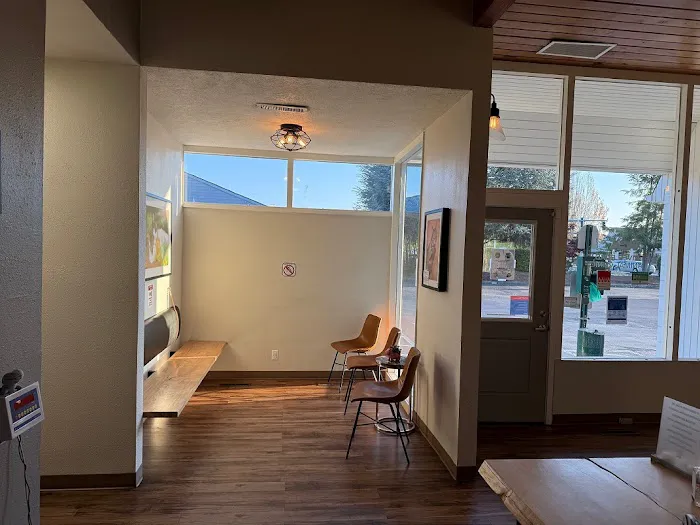 VCA River Road Animal Clinic 12