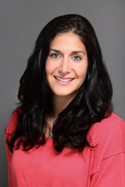 Dr. Lauren Quarterman, DVM, DACVR/Radiation Oncology - TrueCare for pets 1