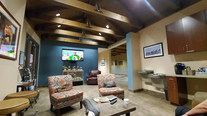 SoCal Equine Hospital 12