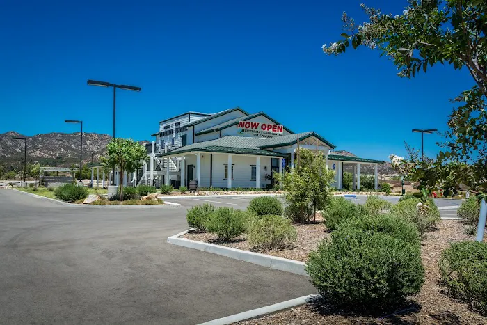 Clinton Keith Veterinary Hospital 5