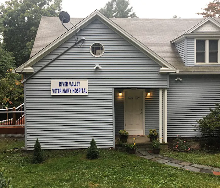 River Valley Veterinary Hospital 12