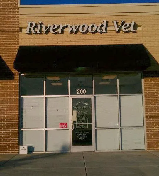 Riverwood Veterinary Clinic 8