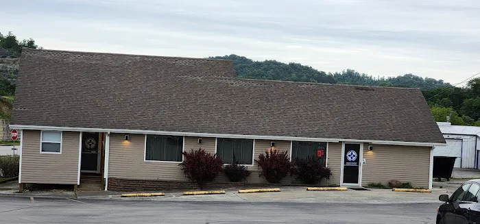 West Liberty Veterinary Clinic 12