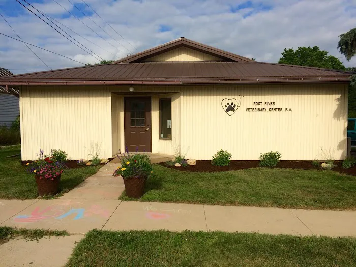 Root River Veterinary Center 3