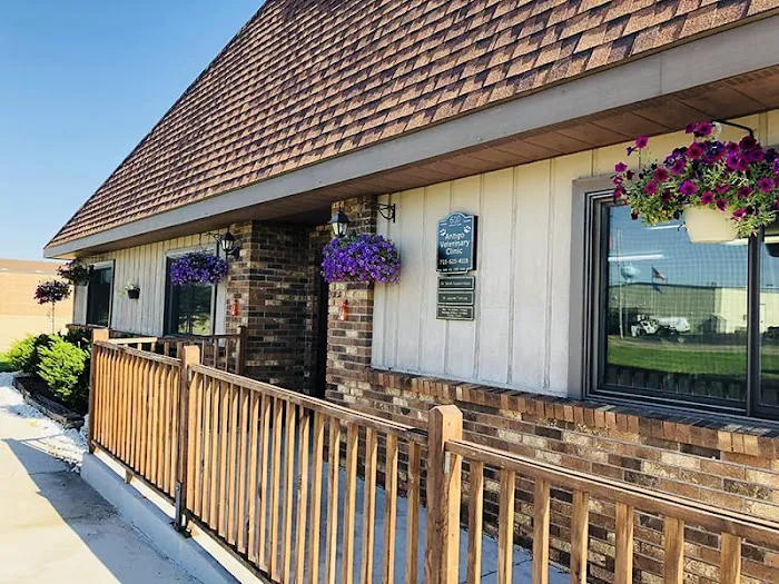 Antigo Veterinary Clinic 8