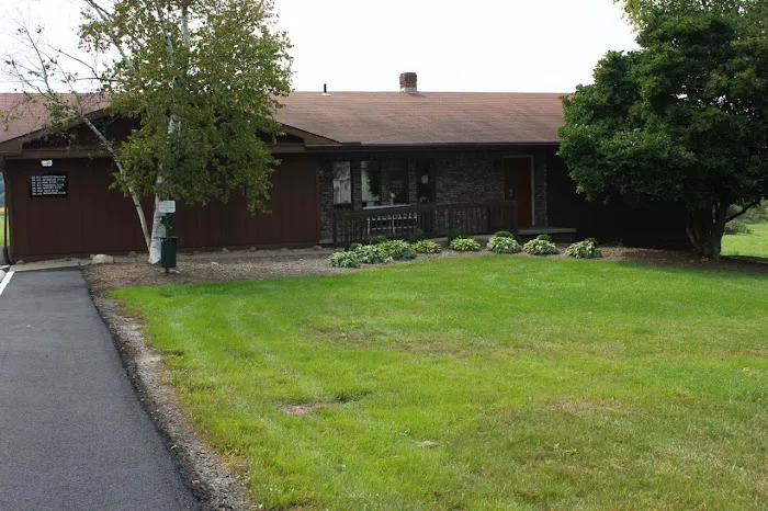 Seville Wadsworth Veterinary Clinic 12
