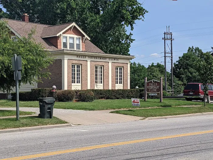 Falls Veterinary Clinic 12
