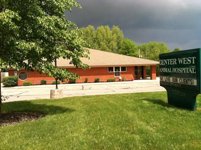 Center West Animal Hospital 12